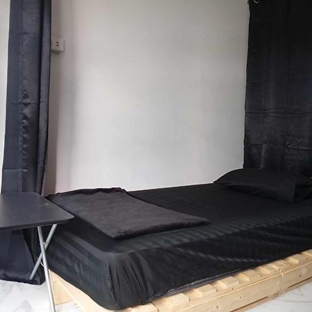 Lita Guesthouse 치앙마이 외부 사진