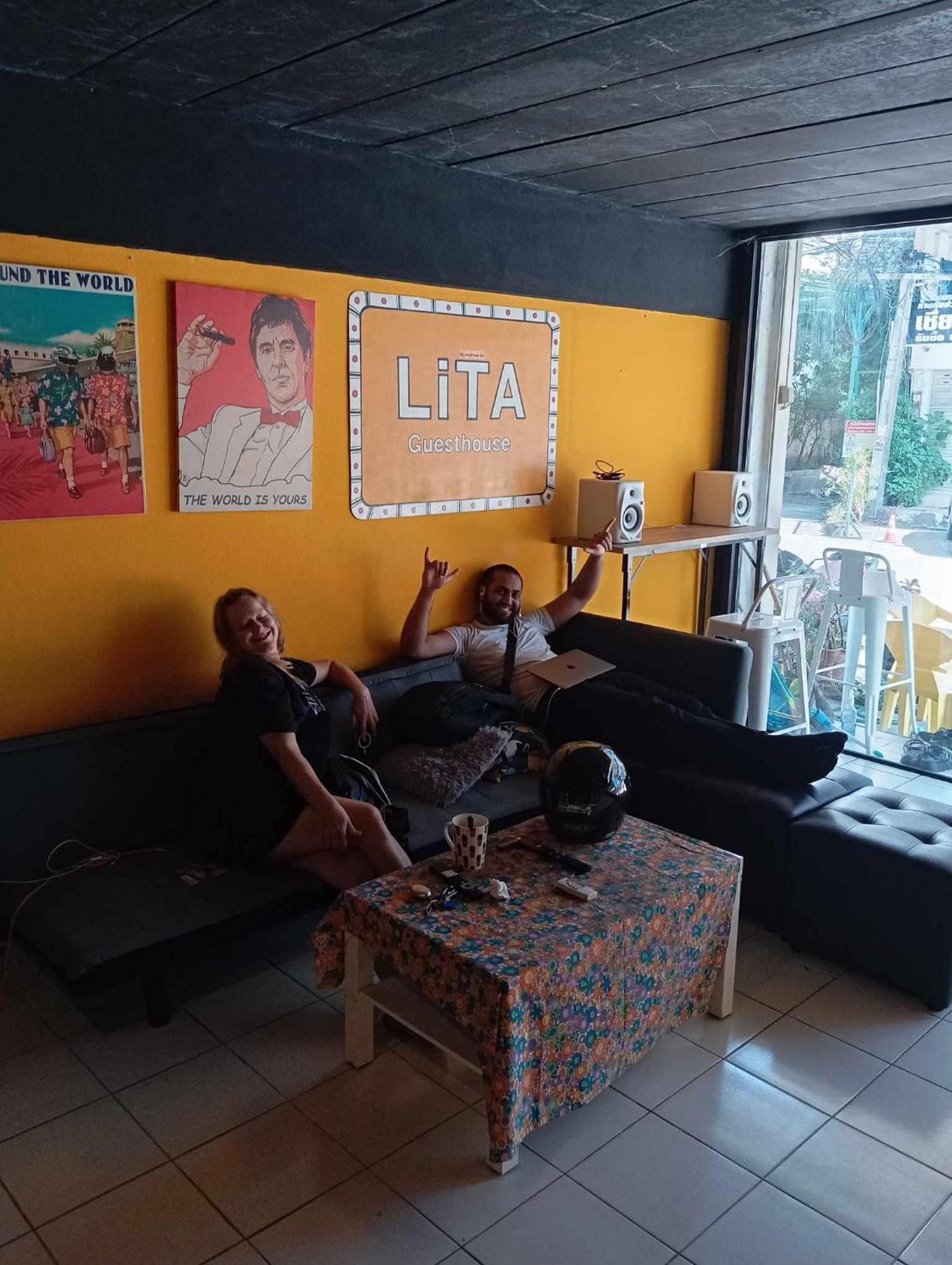 Lita Guesthouse 치앙마이 외부 사진