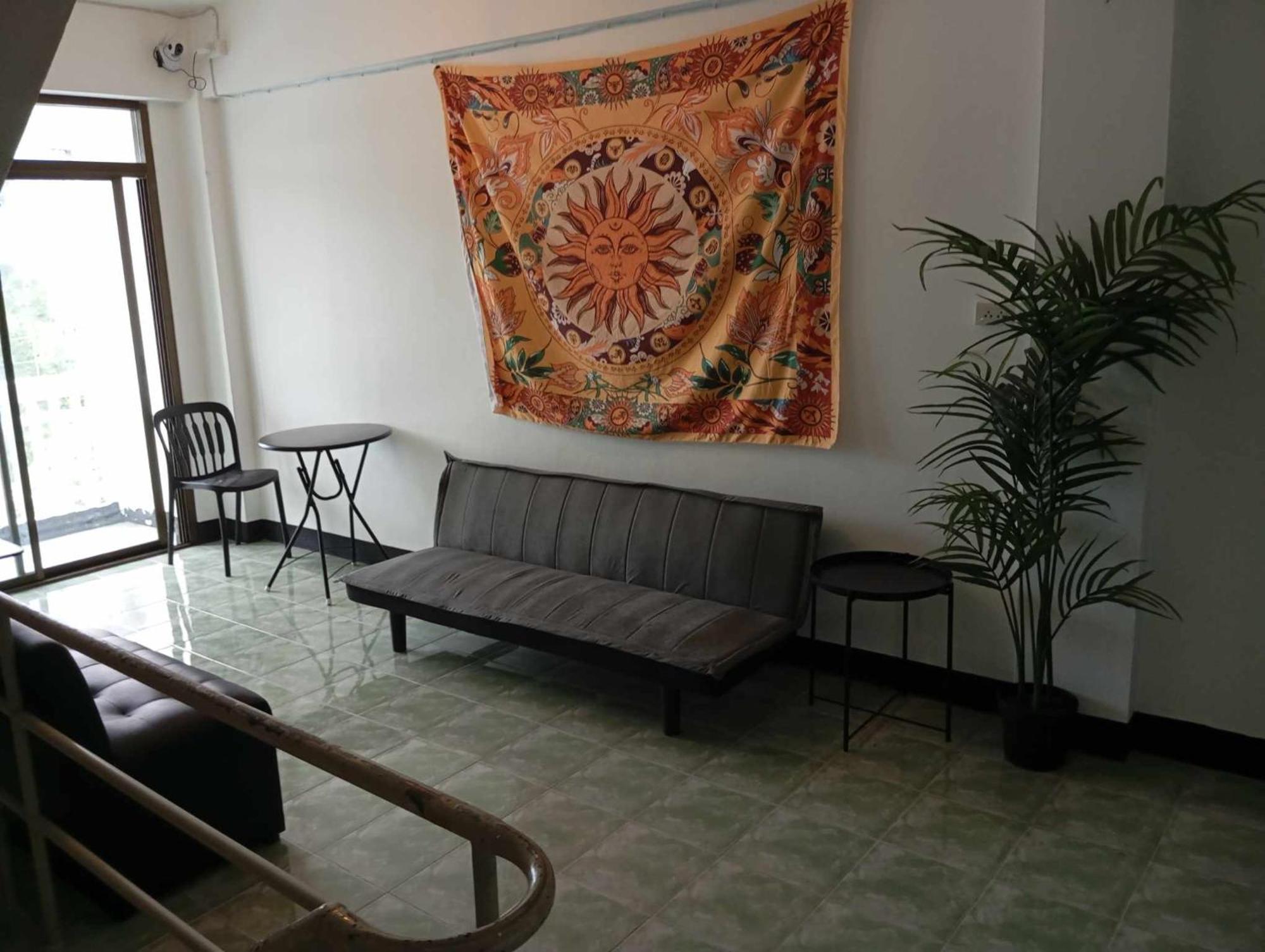 Lita Guesthouse 치앙마이 외부 사진
