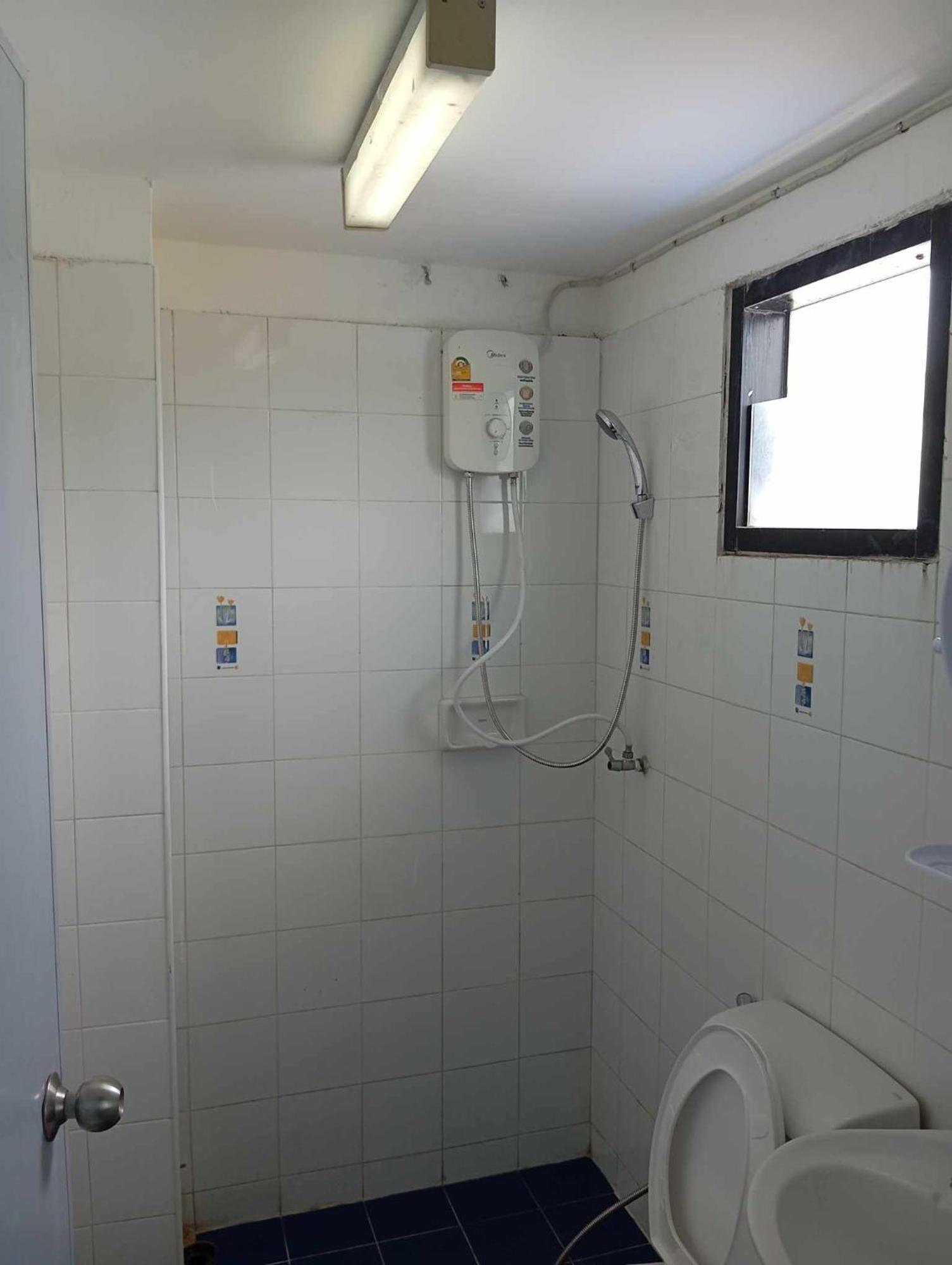 Lita Guesthouse 치앙마이 외부 사진
