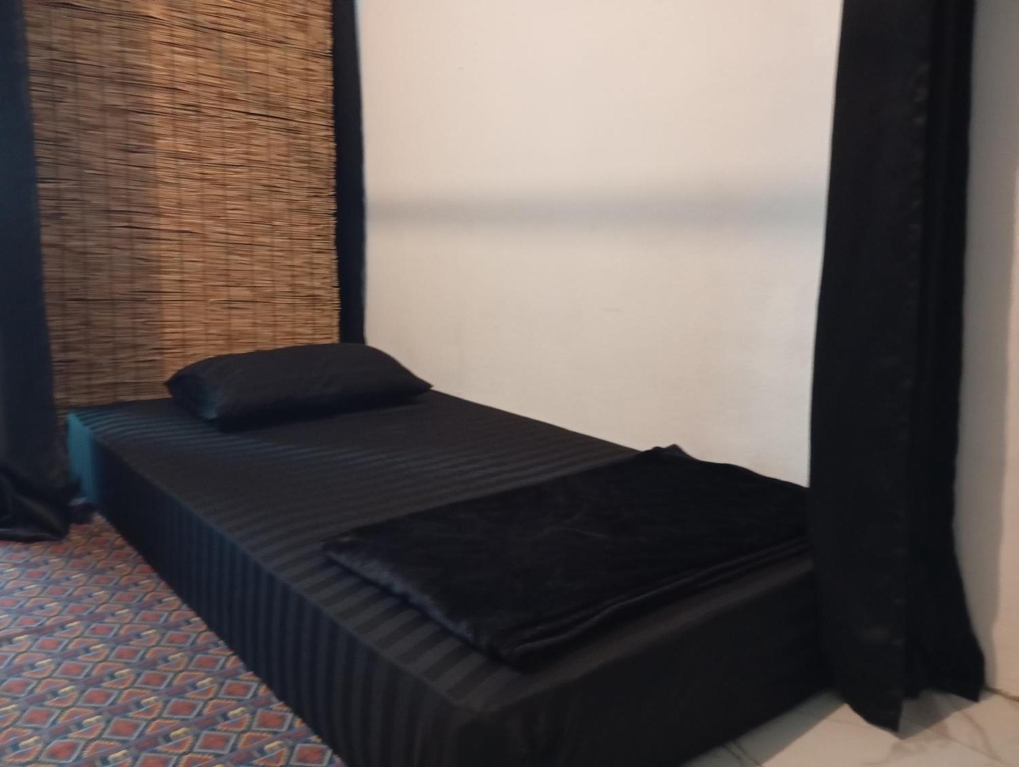 Lita Guesthouse 치앙마이 외부 사진